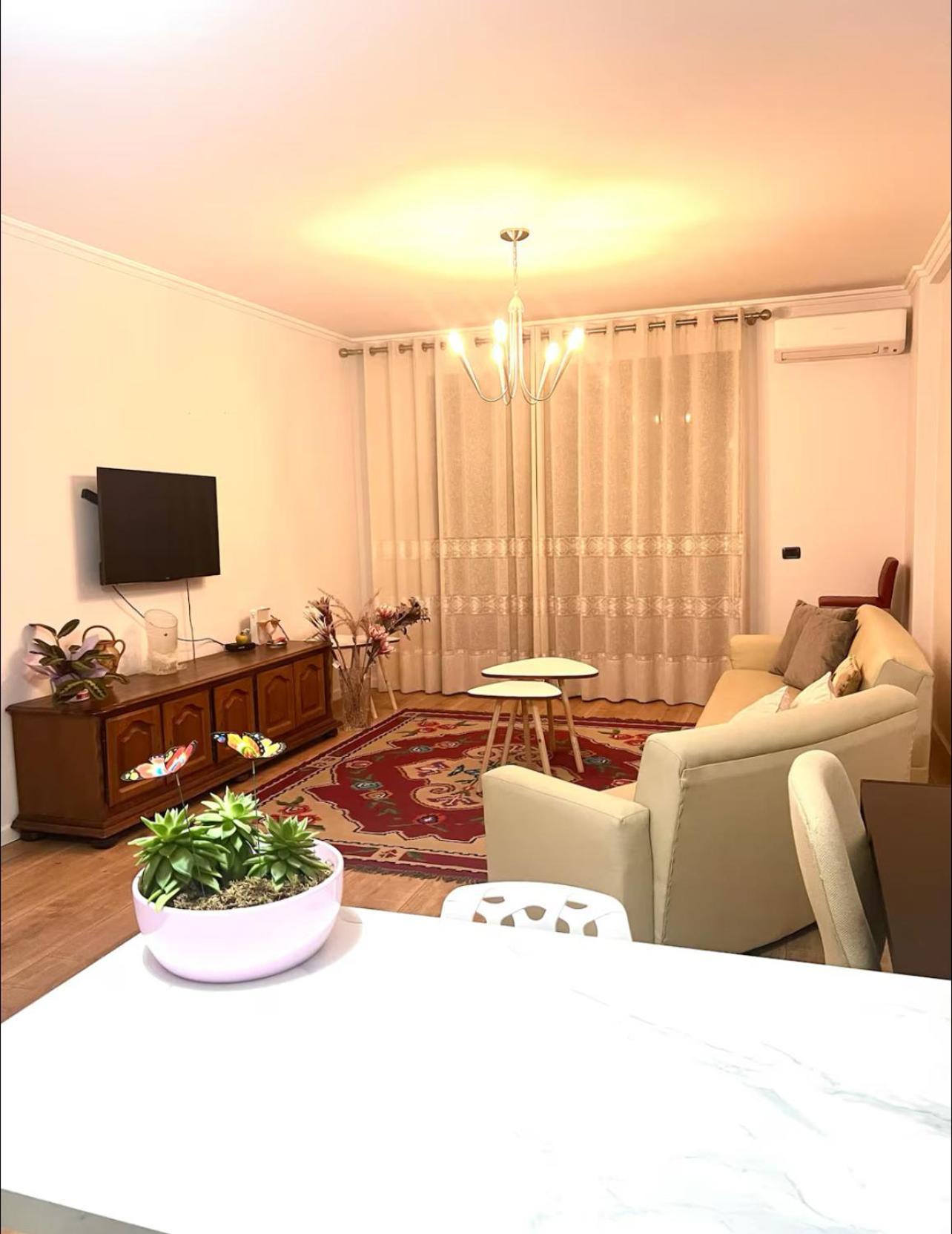 Akuena Center Апартаменти *