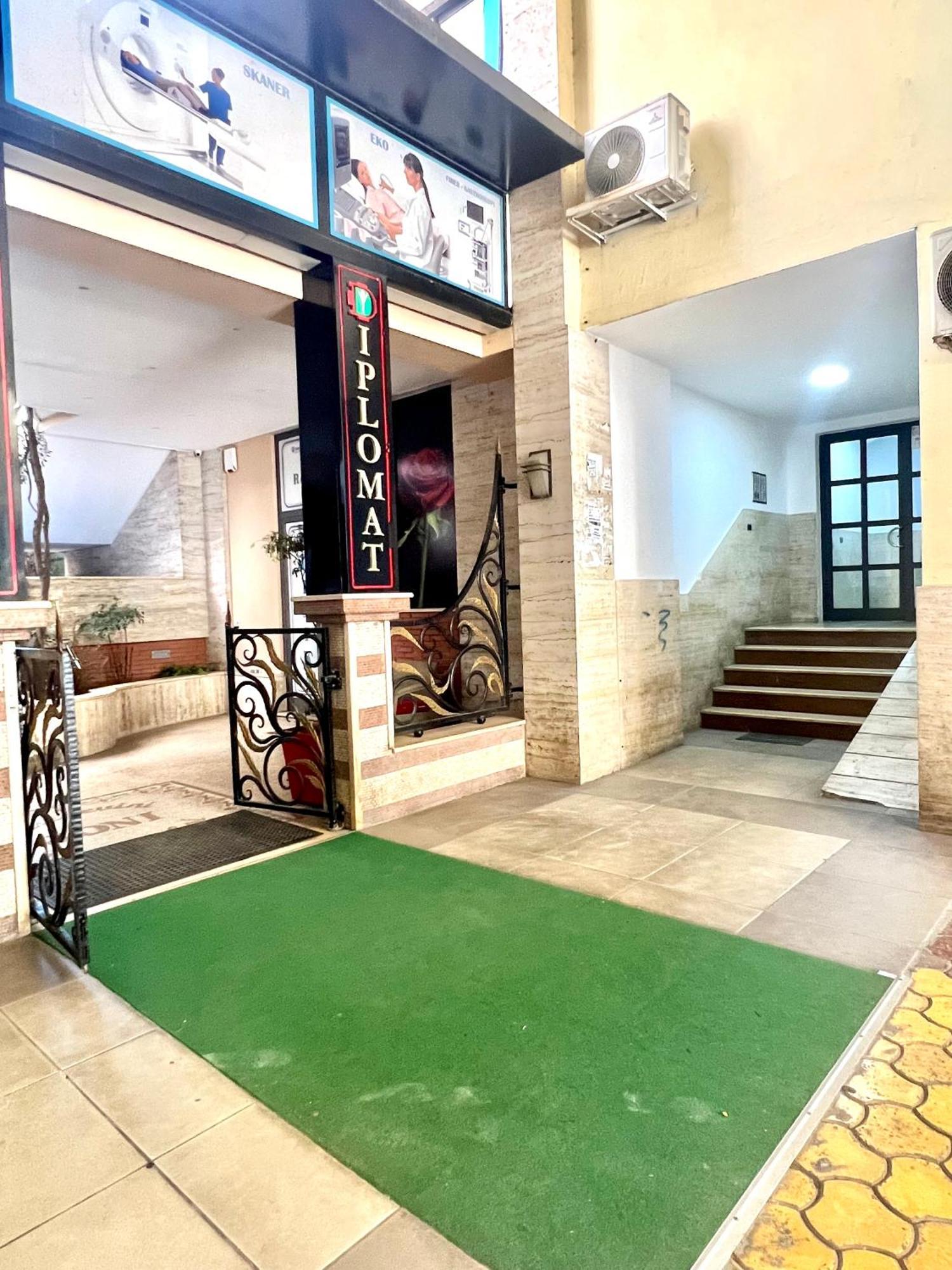 Akuena Center Апартаменти *